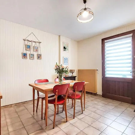 Будинок відпочинку Charmante Maison Proche *